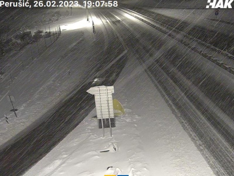 Autocesta A1 pod snijegom