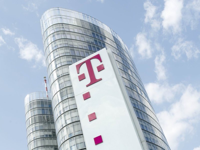 Hrvatski Telekom kupuje Crnogorski Telekom - tportal