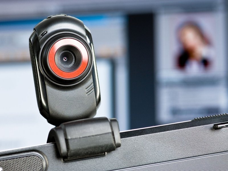 Sumnjate kako su hakeri preuzeli vašu web kameru? Evo kako ćete provjeriti
