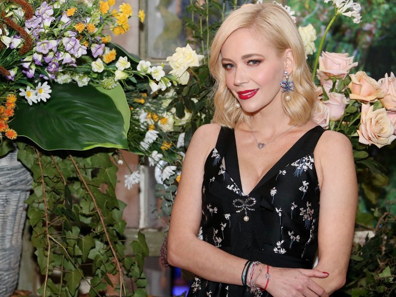 jelena veljača t portal uživancija na pijesku ovako jelena rozga puni baterije u jelena veljača t portal uživancija na pijesku ovako jelena rozga puni baterije u