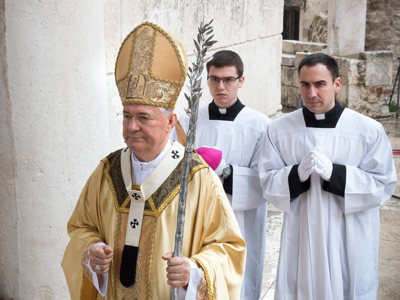 Split: Misa u katedrali Sv. Duje povodom blagdana Uskrsa