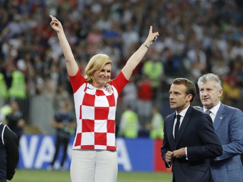 Sva lica predsjednice na stadionu Lužnjiki: Od navijačkog ...
