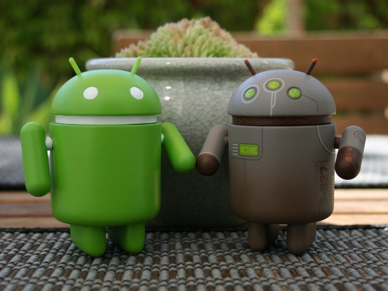 23. rujan 2008. Izbačen prvi mobilni uređaj s operativnim sustavom Android