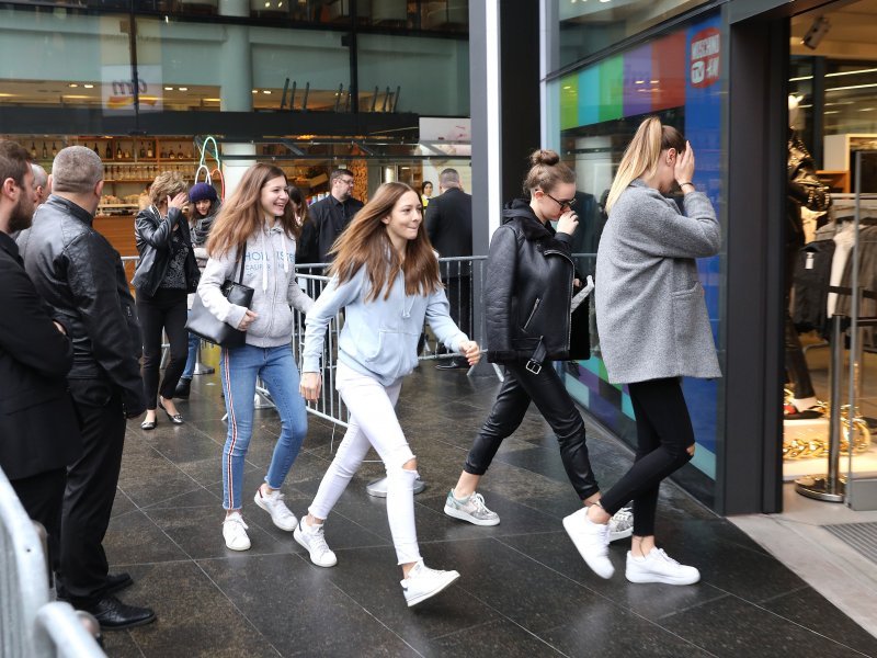 Započela prodaja H&M-ove kolekcije u suradnji s Moschinom