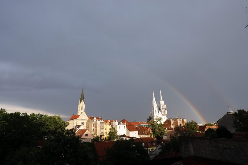 Dvostruka duga iznad Zagreba