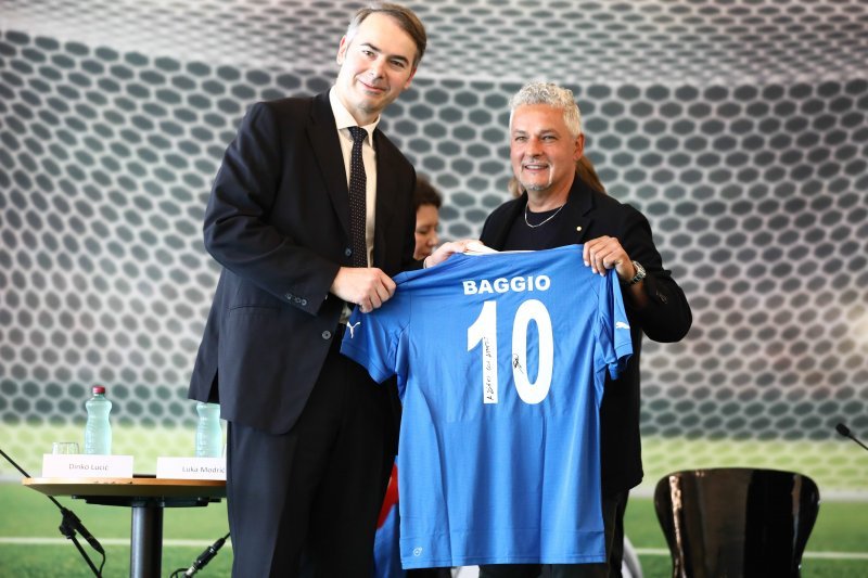 Predstavljanje nogometnog kampa za djecu, Roberto Baggio