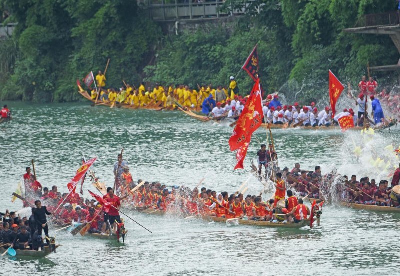 Kineska utrka čamaca Dragon boat