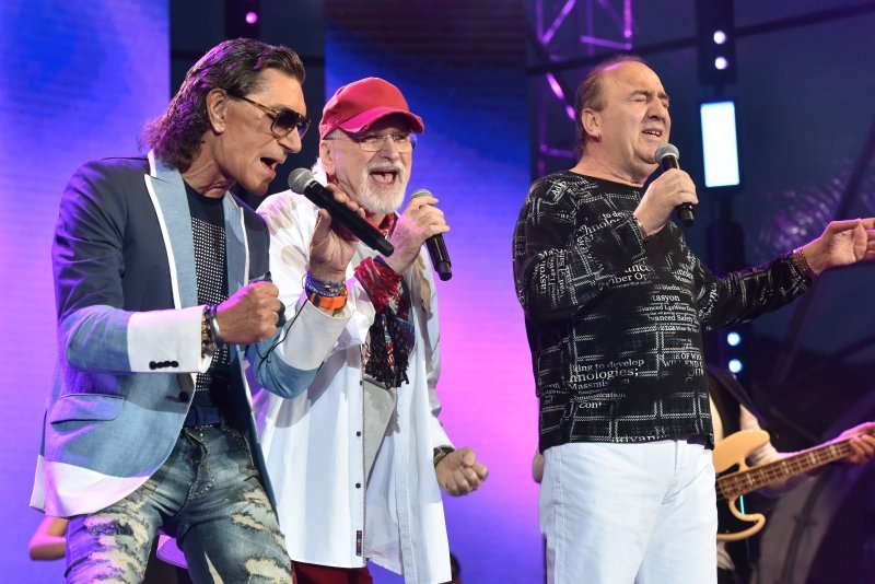 Jasmin Stavors , Mladen Grdović, Zlatko Pejaković