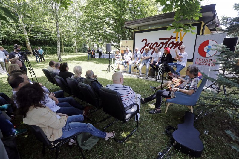 Promocija knjige 'Tvornica glazbe – Priče iz Dubrave' Siniše Škarice