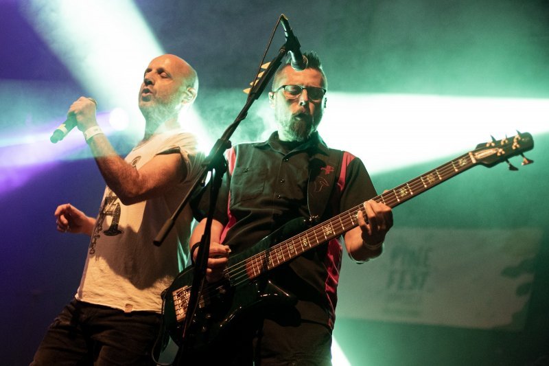 Hladno pivo nastupili na drugom danu Pine festa