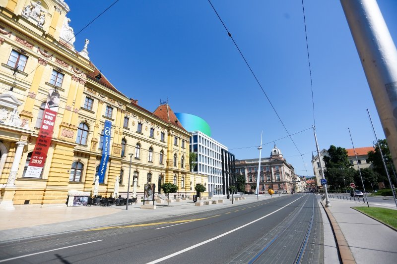 Zagreb: Građani iskoristili Tijelovo za produženi vikend izvan grada