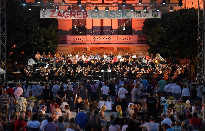 Koncert Simfonijskog orkestra HRT-a na Trgu kralja Tomislava u sklopu programa Zagreb Classic