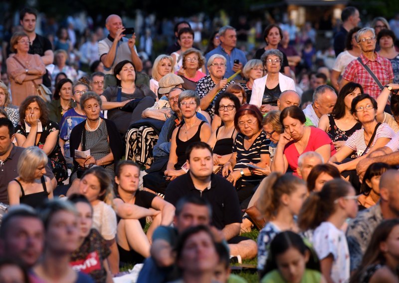 Koncert Simfonijskog orkestra HRT-a na Trgu kralja Tomislava u sklopu programa Zagreb Classic