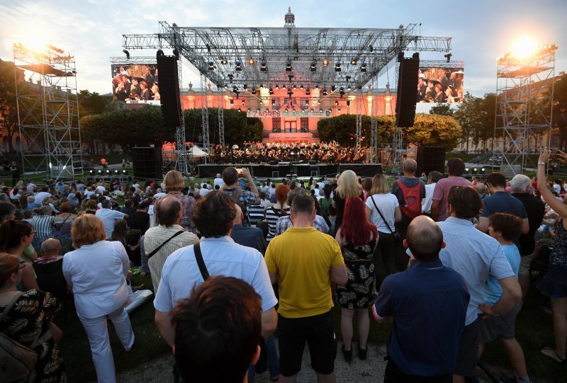 Koncert Simfonijskog orkestra HRT-a na Trgu kralja Tomislava u sklopu programa Zagreb Classic