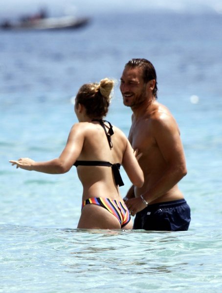 Francesco Totti i kćer Chanel na plaži