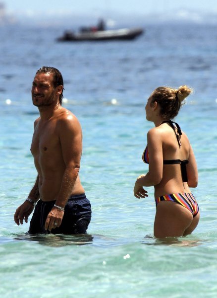 Francesco Totti i kćer Chanel na plaži