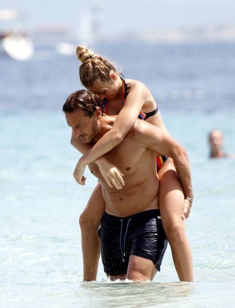 Francesco Totti i kćer Chanel na plaži