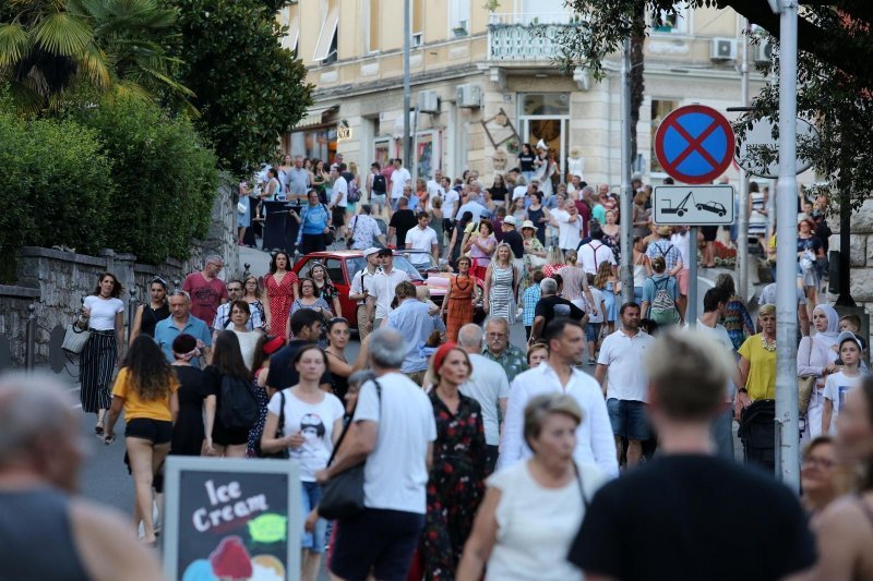 Višednevna manifestacija RetrOpatija ulazi u završnicu