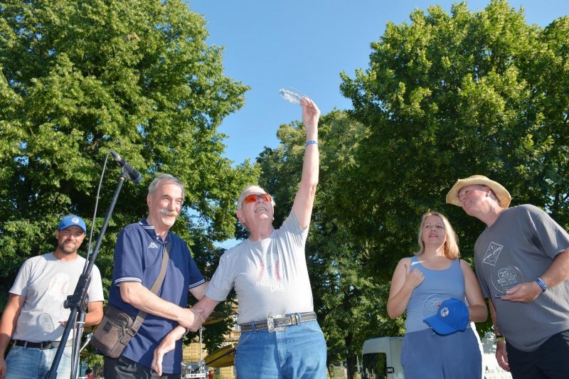 Sisak: Teksaški karneval na šetnici Slave Striegla privukao brojne Siščane