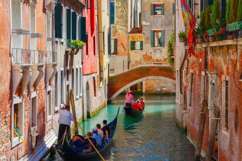 Venecija - zabranjeno je kupanje u kanalima