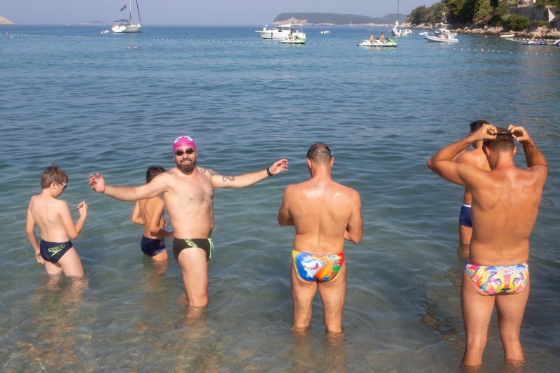 Ribafish započeo projekt RokOtok plivanjem od Dubrovnika do Čiova