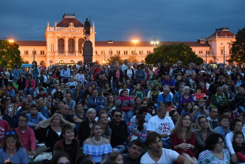 Kazalište Komedija izvodi predstavu 'Broadway u Komediji - Inventura'