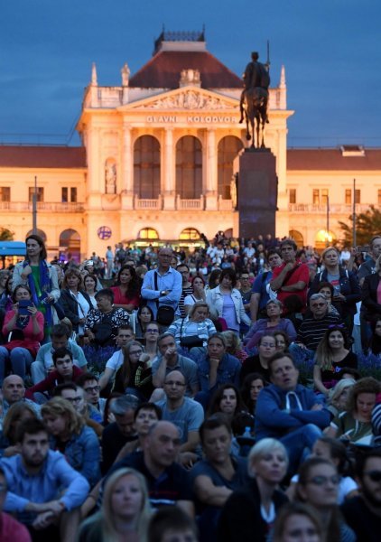 Kazalište Komedija izvodi predstavu 'Broadway u Komediji - Inventura'