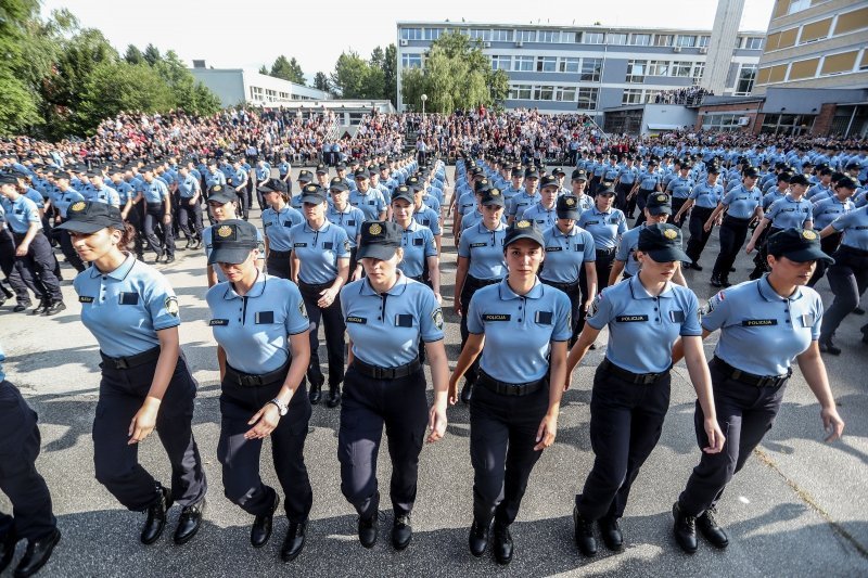 Svečani završetak školovanja 14. naraštaja polaznika Policijske škole 'Josip Jović'