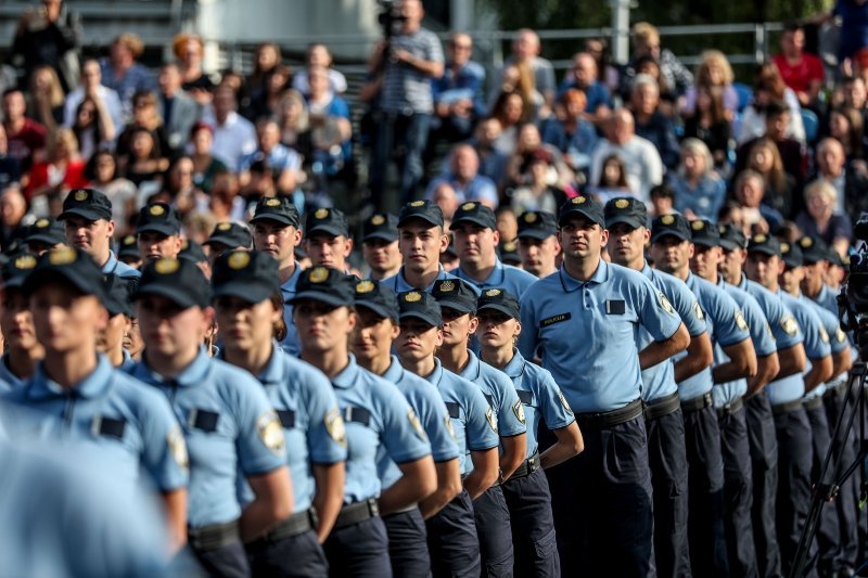 Svečani završetak školovanja 14. naraštaja polaznika Policijske škole 'Josip Jović'