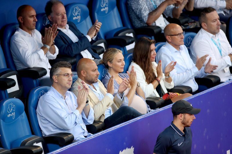 Andrej Plenković, Davor Lukšić, Cristel Carrisi