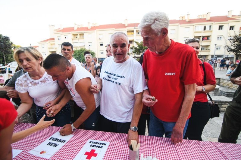 Benkovac: Puž KUD-a Branimir Benkovac najbrži je puž u Hrvatskoj