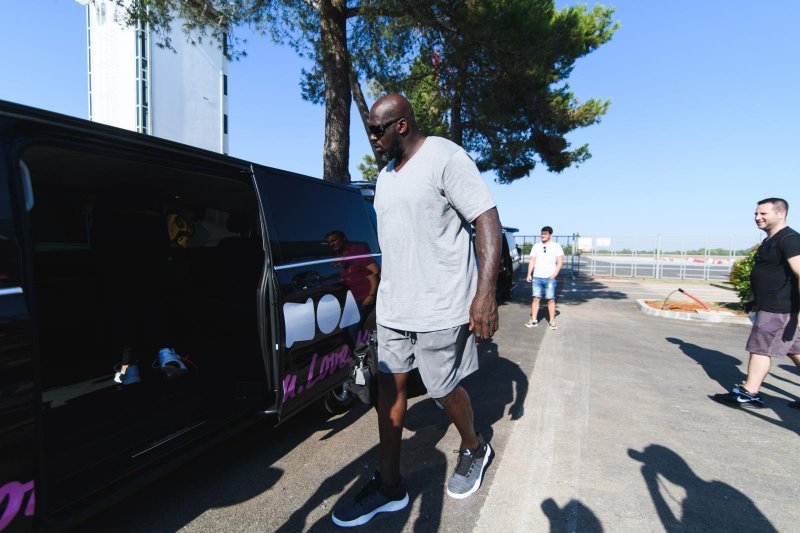 Bivši NBA košarkaš Shaquille O'Neal sletio u zračnu luku Zadar