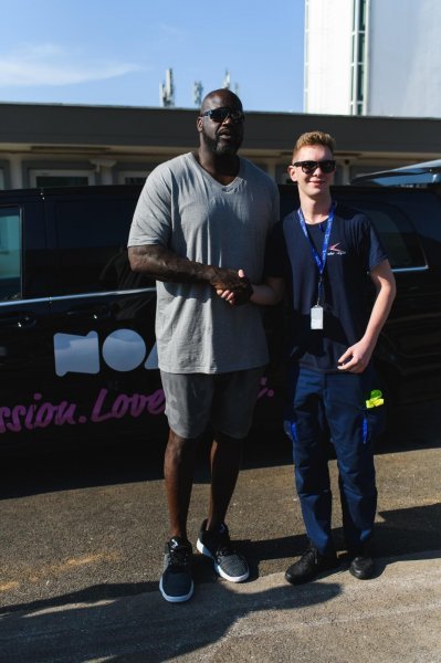 Bivši NBA košarkaš Shaquille O'Neal sletio u zračnu luku Zadar