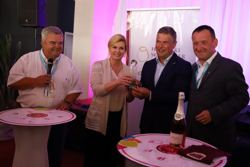 Predsjednica proglasila najbolje Istarsko vino