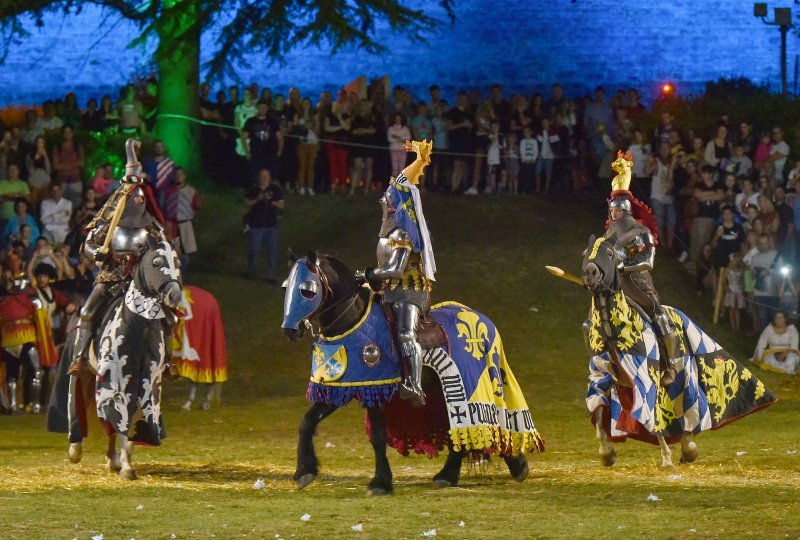 Svetvinčenat: Viteške borbe na Srednjovjekovnom festivalu oduševile posjetitelje