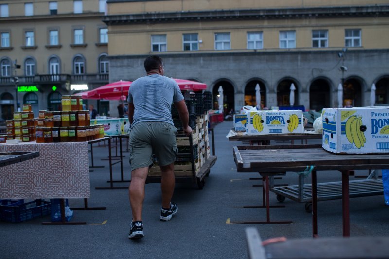 Jutro na tržnici Dolac