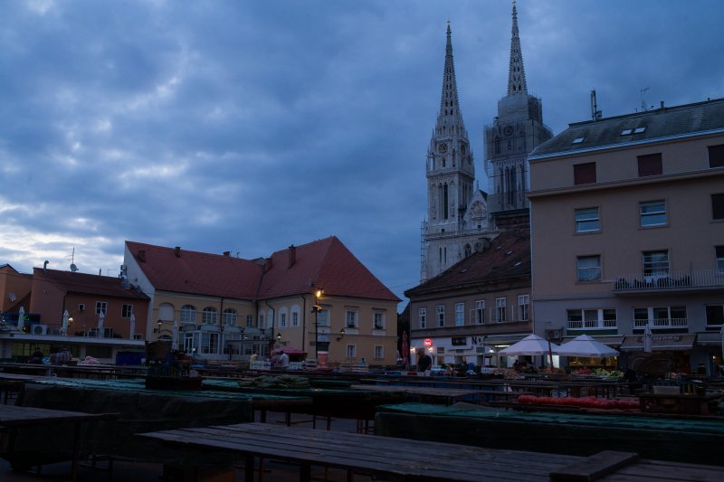 Jutro na tržnici Dolac