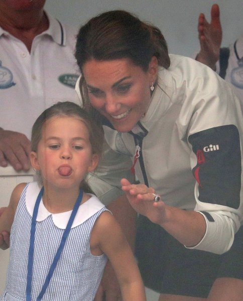 Princeza Charlotte i Kate Middleton