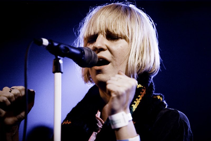 Sia i Face Swap