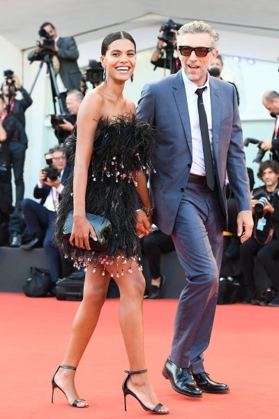 Vincent Cassel i Tina Kunakey