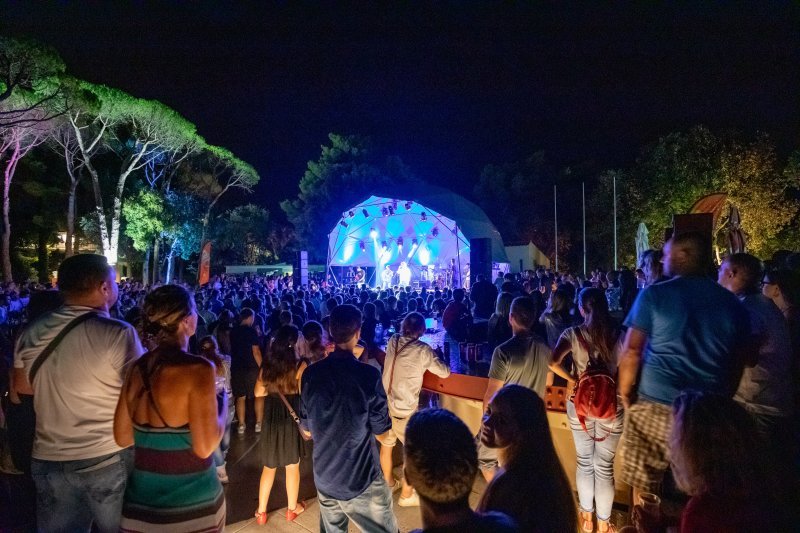 Dubrovnik: U sklopu Ljeta u Valamaru i Rap'n'Valamar festivala nastupili TBF i Vojko V