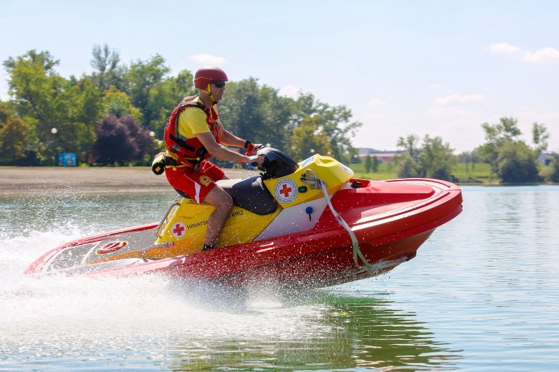 Novo plovilo za spašavanje utopljenika RescueRunner