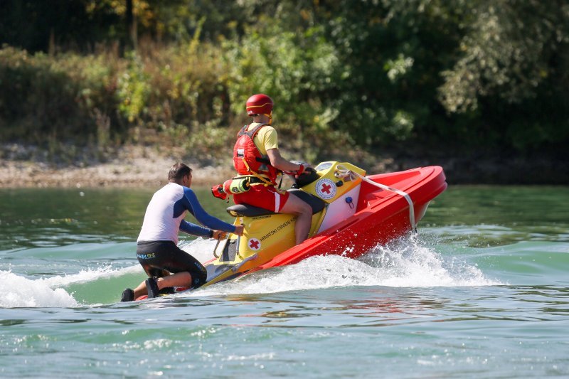 Novo plovilo za spašavanje utopljenika RescueRunner