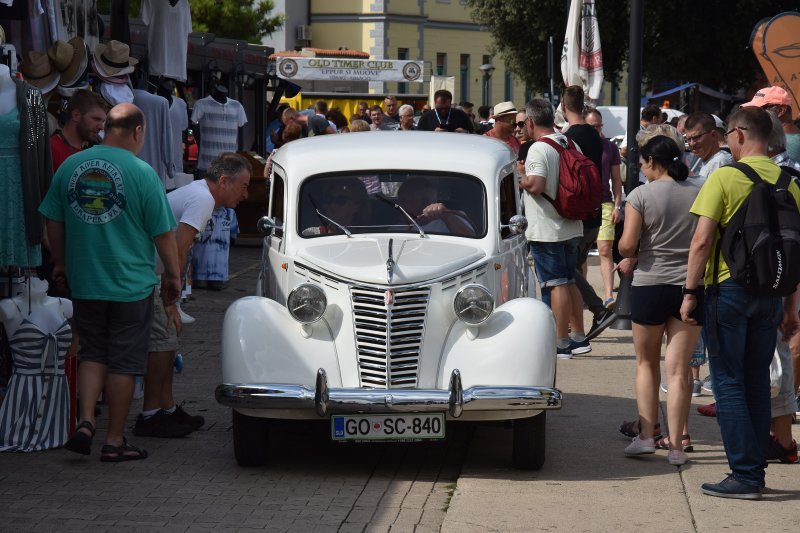 Umag: 10. Međunarodni oldtimer susret