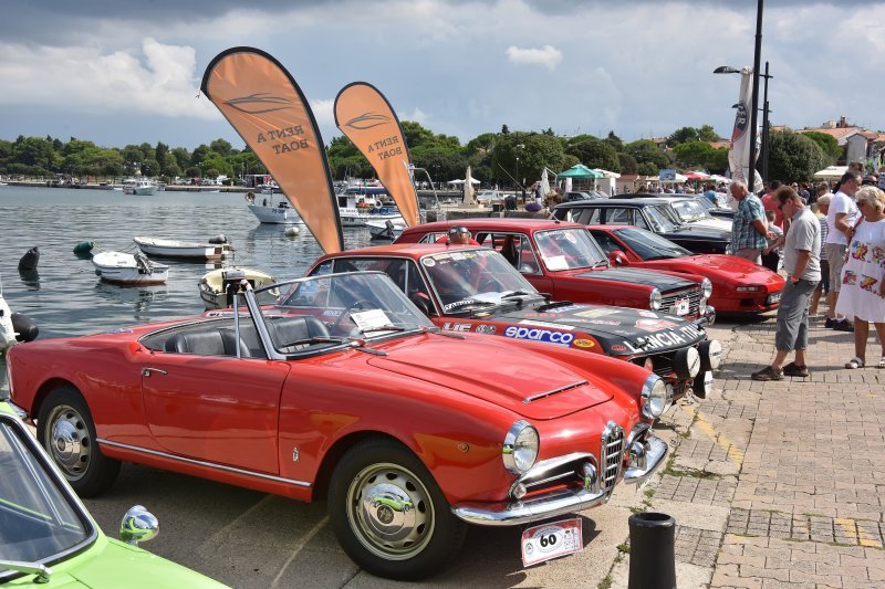 Umag: 10. Međunarodni oldtimer susret