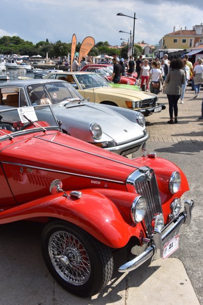 Umag: 10. Međunarodni oldtimer susret