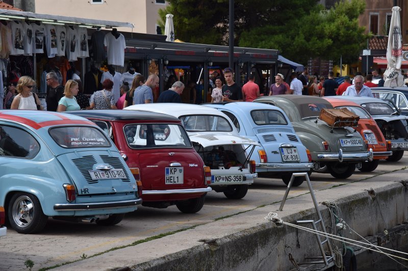 Umag: 10. Međunarodni oldtimer susret