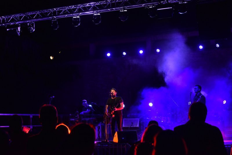 Pula: Neno Belan održao koncert na Kaštelu