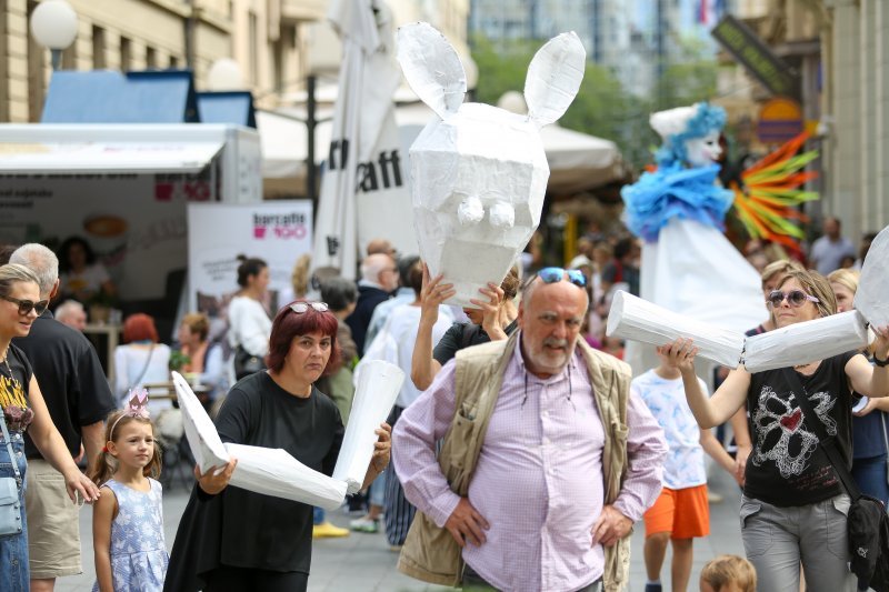 Zagreb: Pifkova povorka najavila je početak 52. Međunarodnog festivala kazališta lutaka