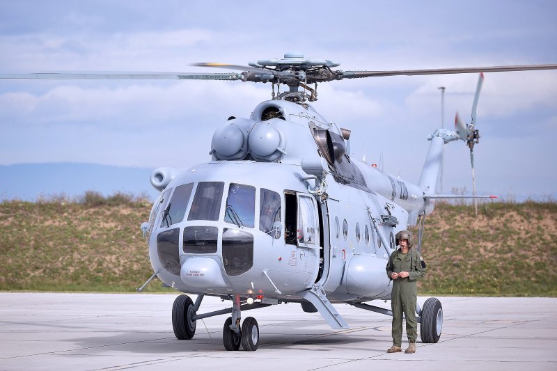 Prezentacija remontiranih helikoptera Mi-171sh